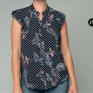 Lovestitch reagan flutter sleeve top - adorable!